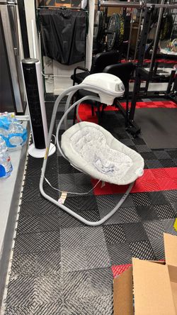 Baby Swing with Overhead Mobile Unit - brand graco