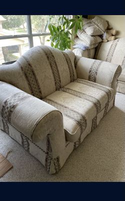 2 Sofa Couch 6Ft & 7.5 Ft