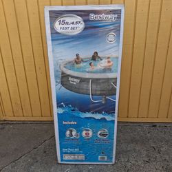 Bestway Fast Set 15’ x 42” Round Inflatable Pool Set