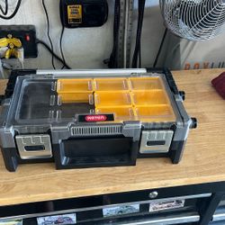 Keter 18 Inch Tool Box Storage Container 