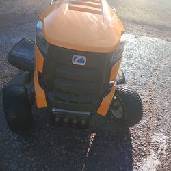 Club Cadet xt1