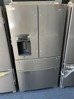 Stainless Steel Whirlpool French Door 4 Door // We Deliver 