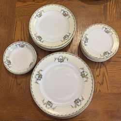 Meito China – 19 pcs (Japan)