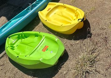 2 kids kayaks.