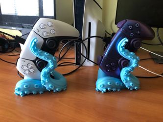 PS5 / Xbox Controller Stand