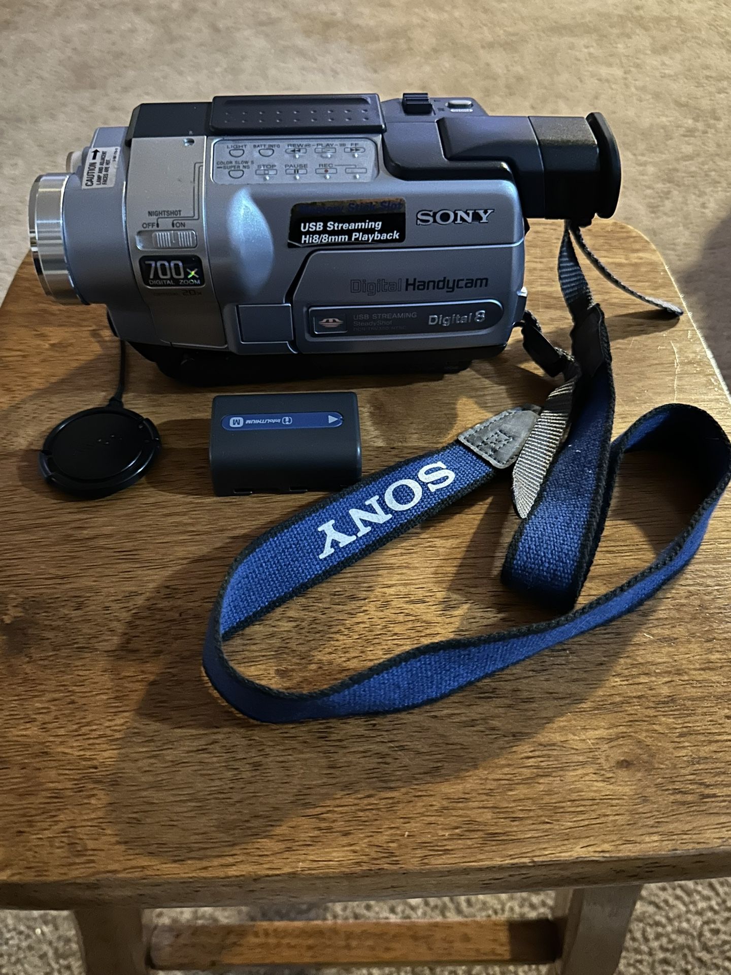Sony DCR-TRV350 Digital8 Hi8 Camcorder