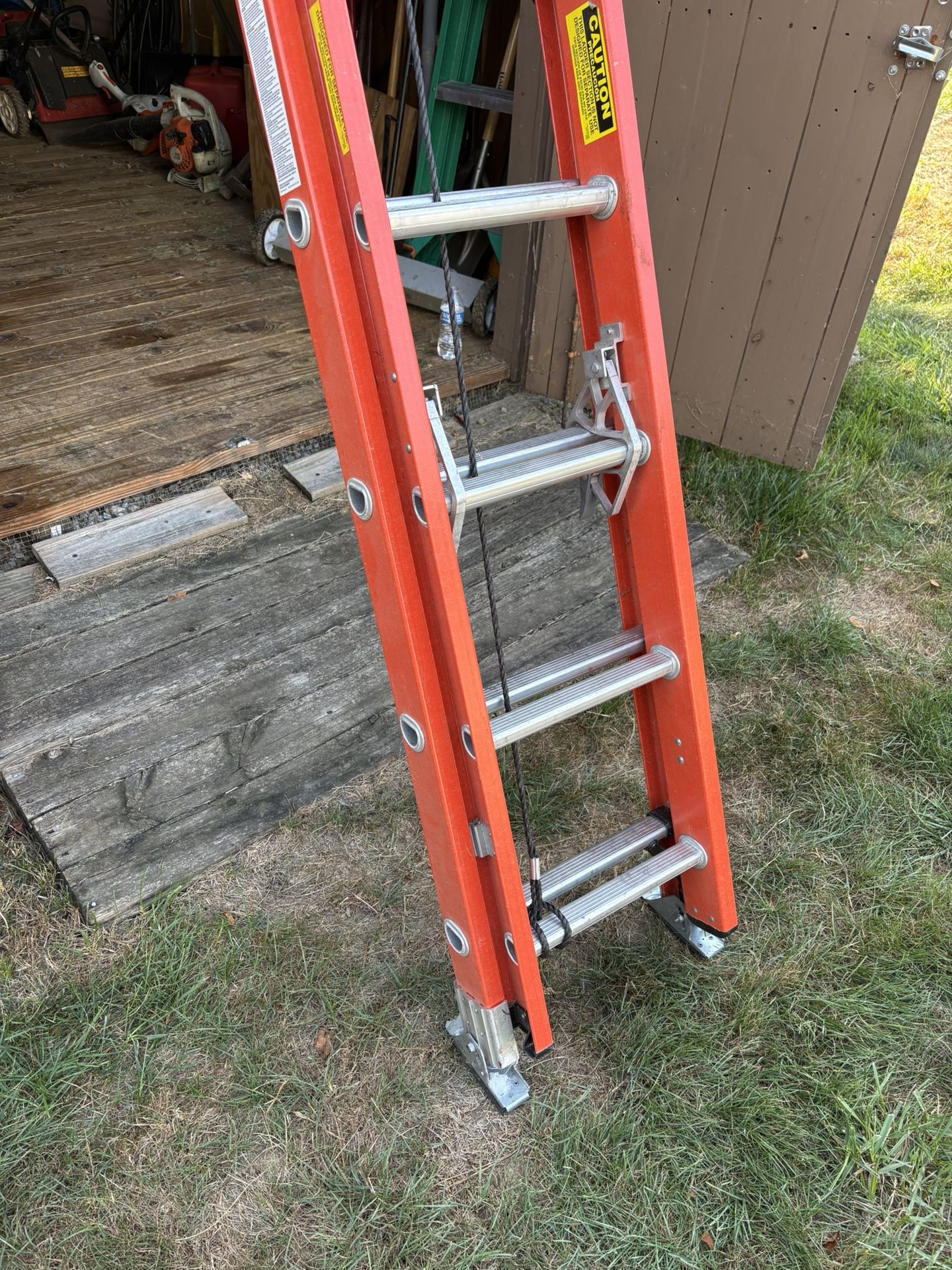 20ft Fiberglass Extension Ladder