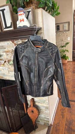 Woman’s leather bike jacket