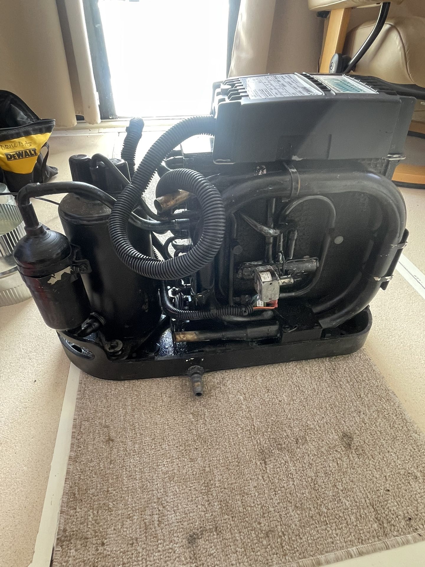 Marine AC 16,000 BTU