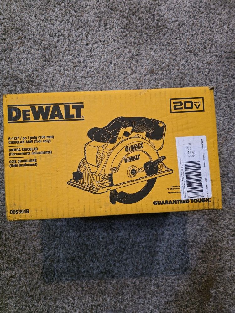 Dewalt Circular Saw