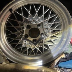 Set of 4 Crown Vic Mesh Wheels
