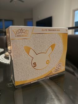 Pokémon TCG 30th Celebration Elite Trainer Box
