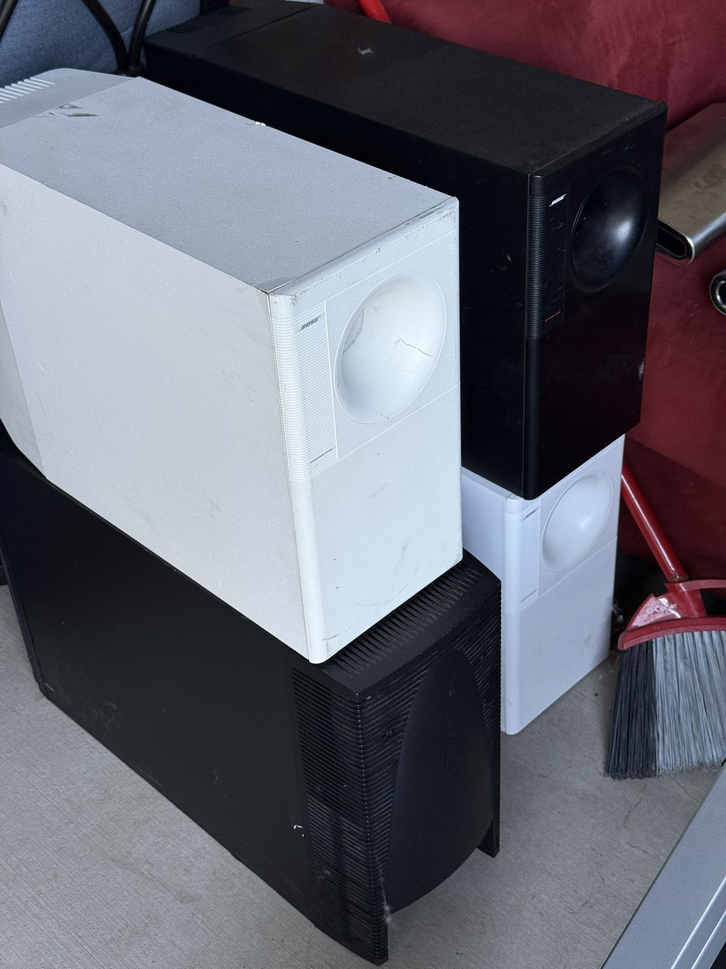 4 Bose Subwoofer, Units Only , They All Work