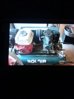 ROLAIR AIR COMPRESSOR
