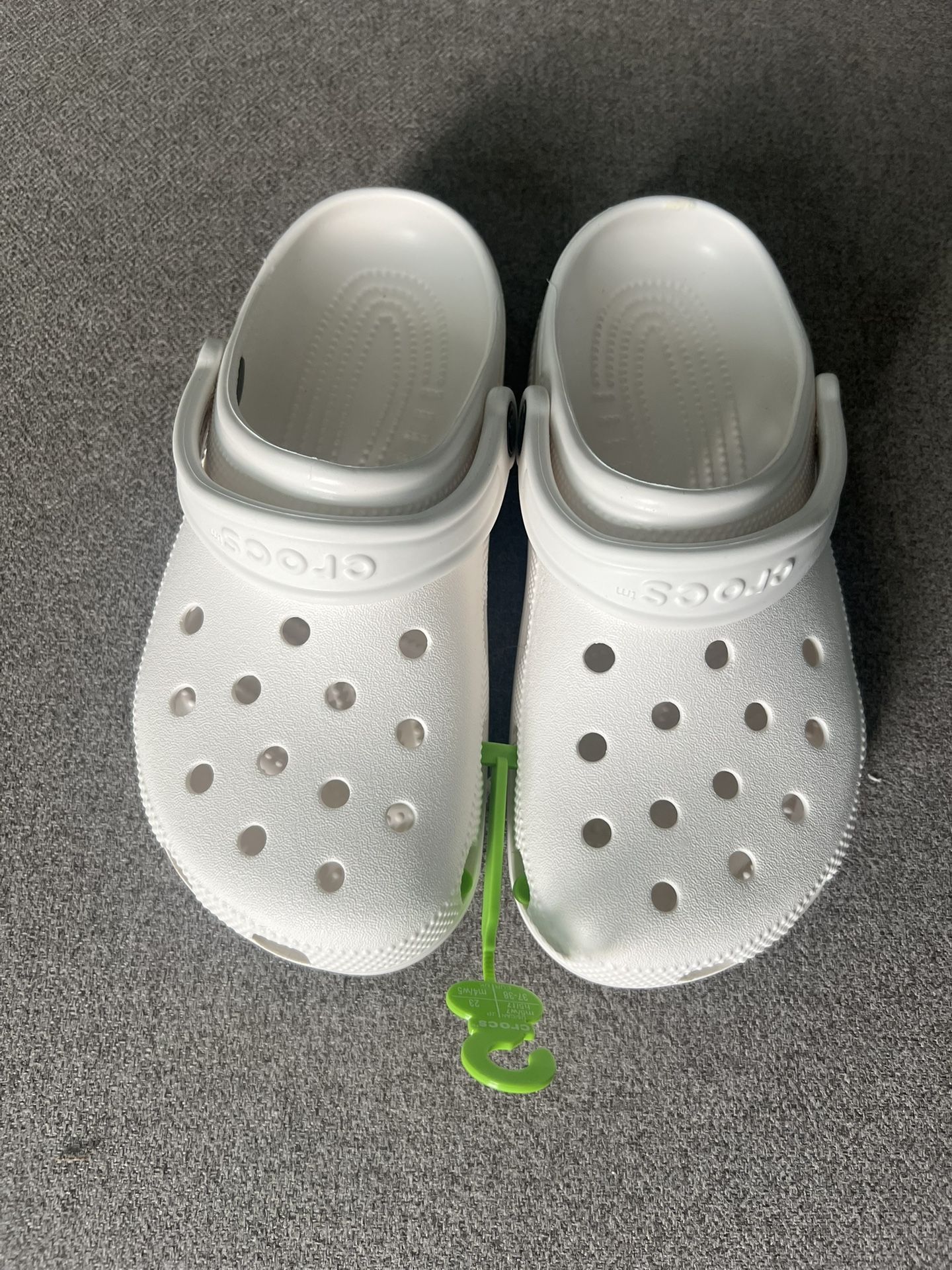 crocs white 