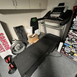 Pro Form Treadmill 