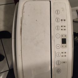 Seasons Portable AC Unit 13,500 BTU Need Gone Today 