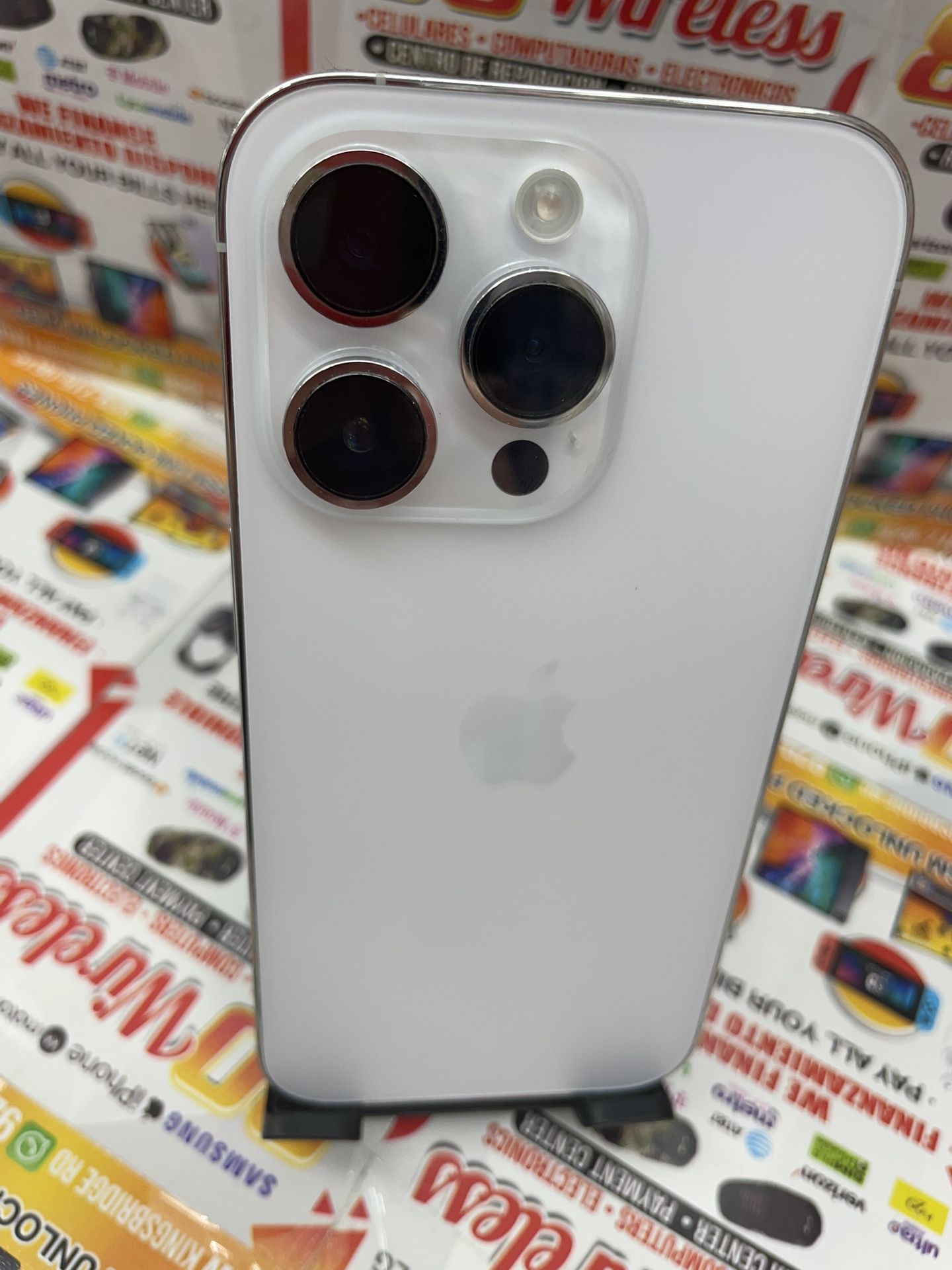 iPhone 14 Pro Unlocked