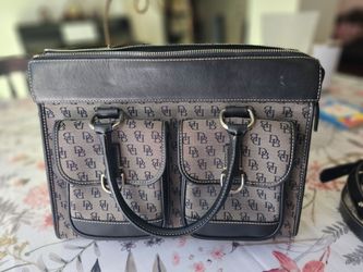 Dooney and Bourke
