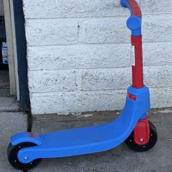 r Two Wheel Kick Scooter for Kids and Toddlers, Ages 2.5 +, Balance and First Scooter,  $7  Pick Up Only Bonanza And Lamb 