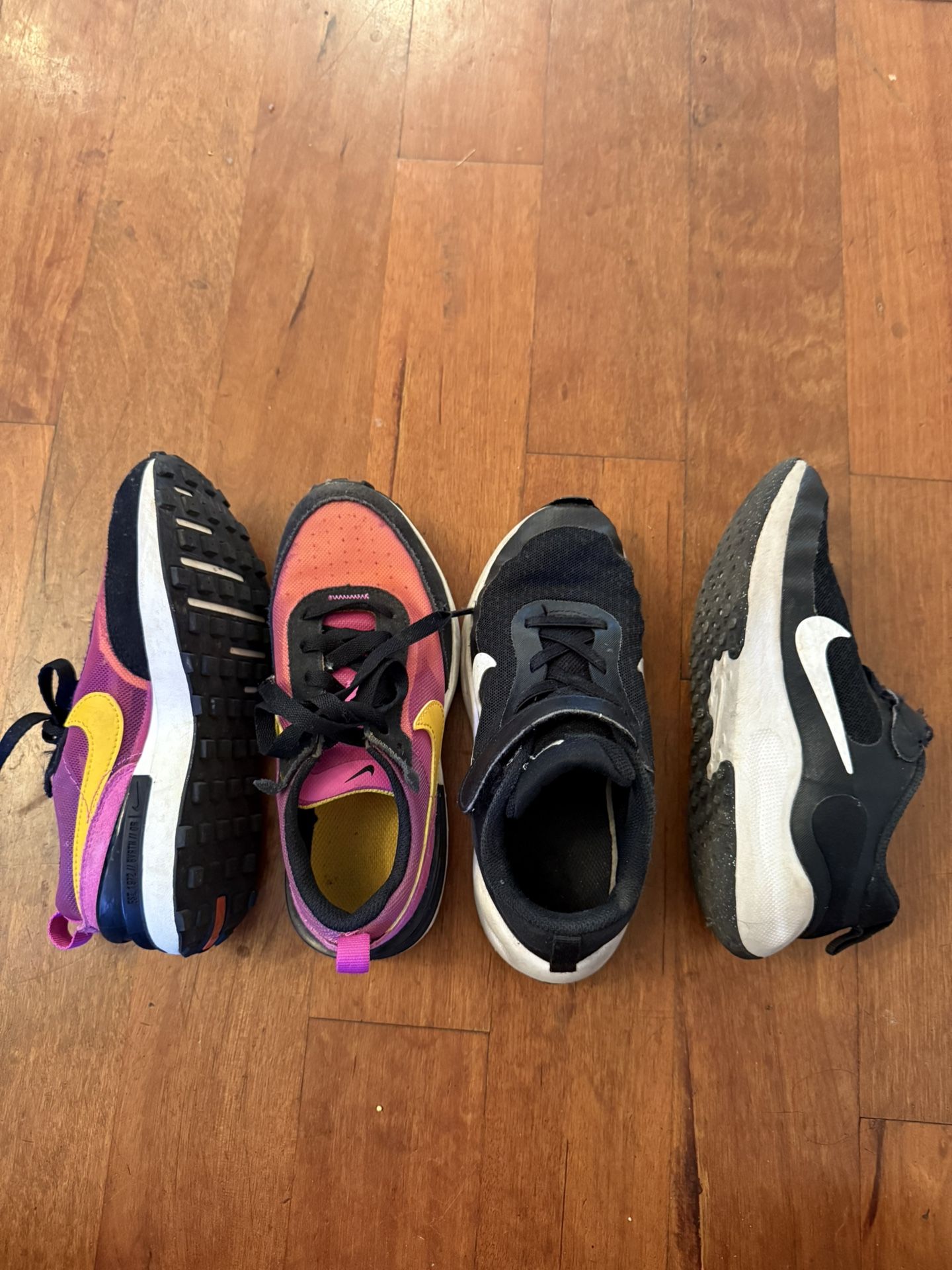 Kid Nike Shoes Size 13c