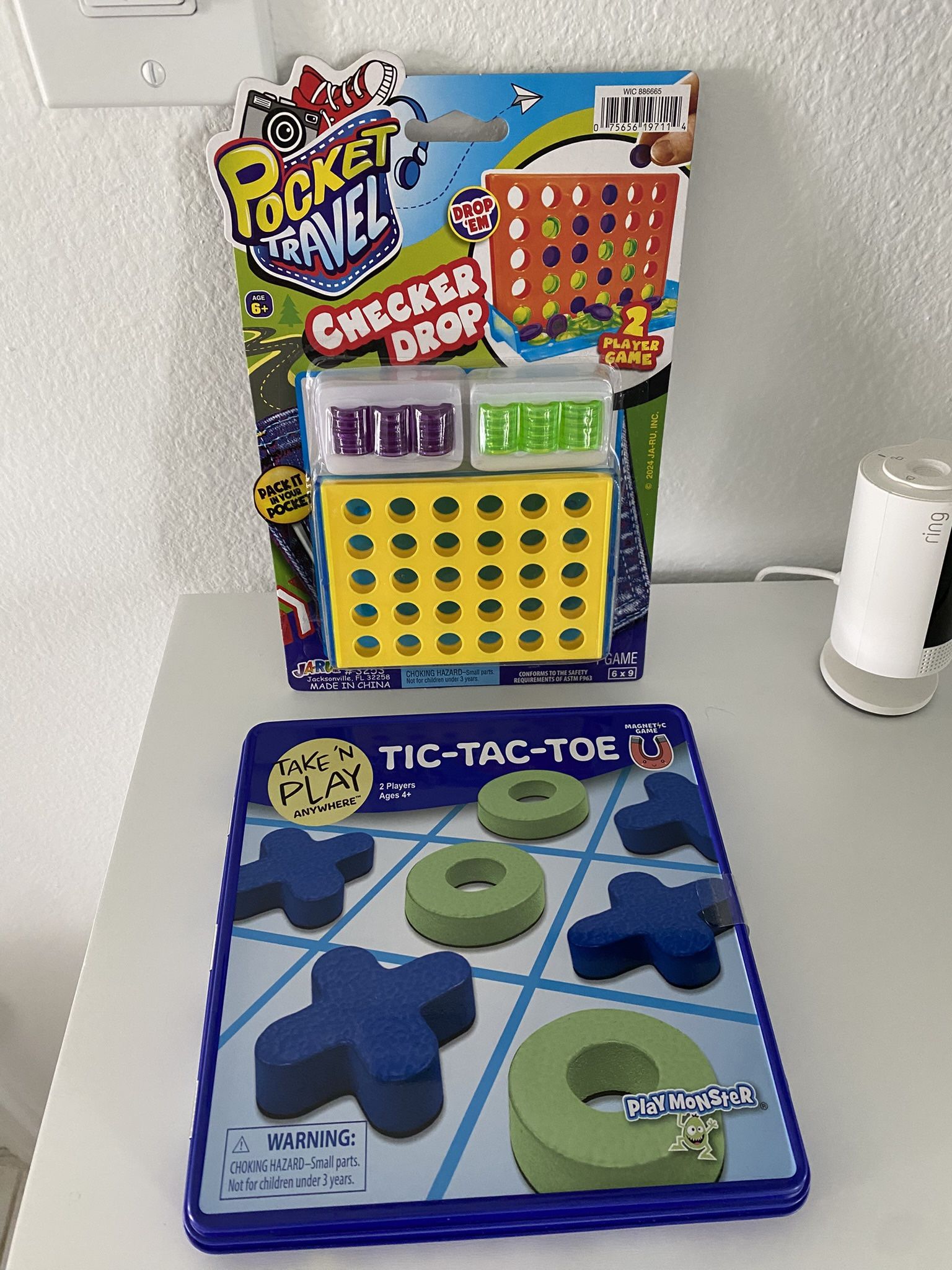 Brand new 2 games board game table game for kids ( tic tac toe and connect 4