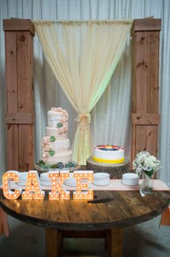 Wedding Cake Table
