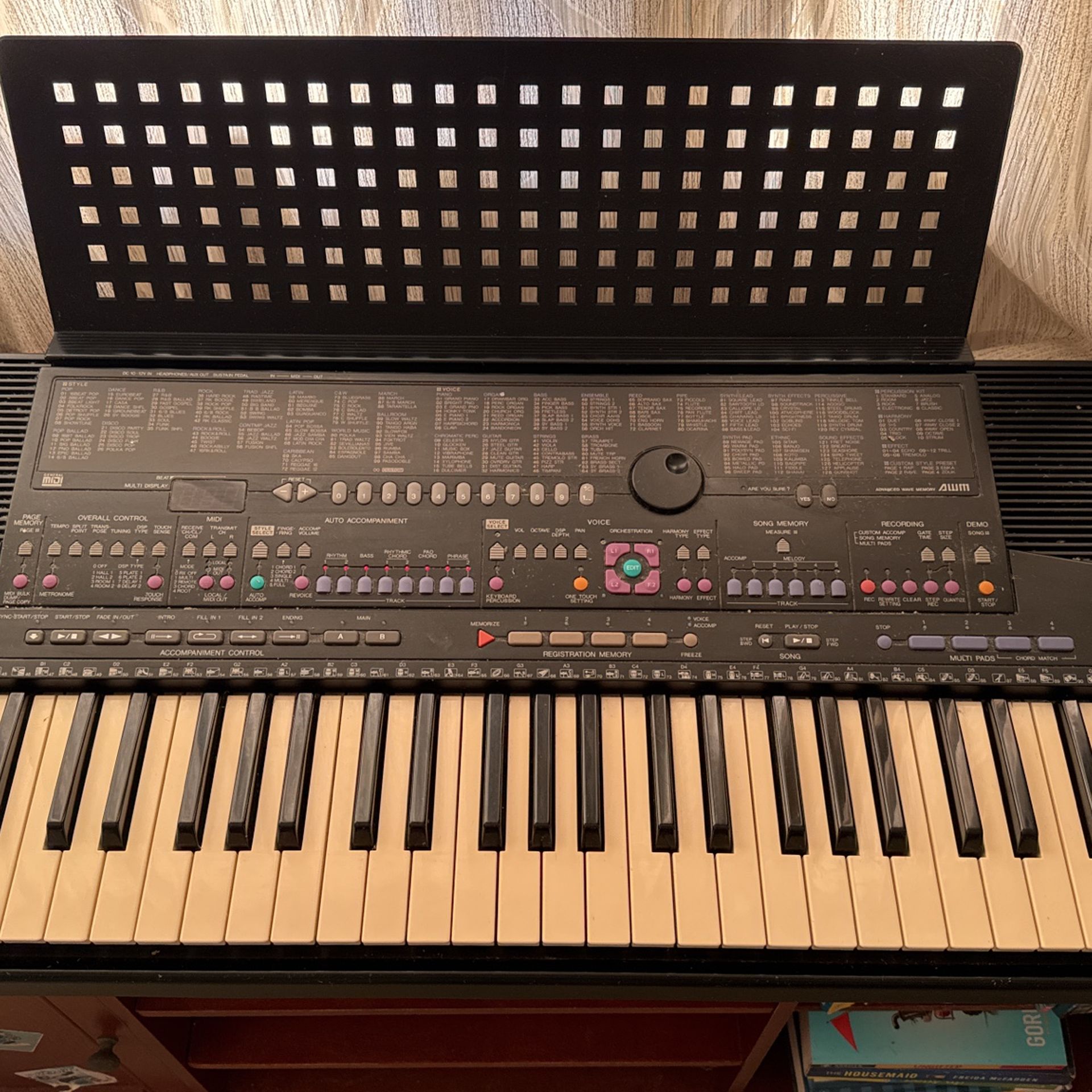 Yamaha PSR-510 Keyboard Piano