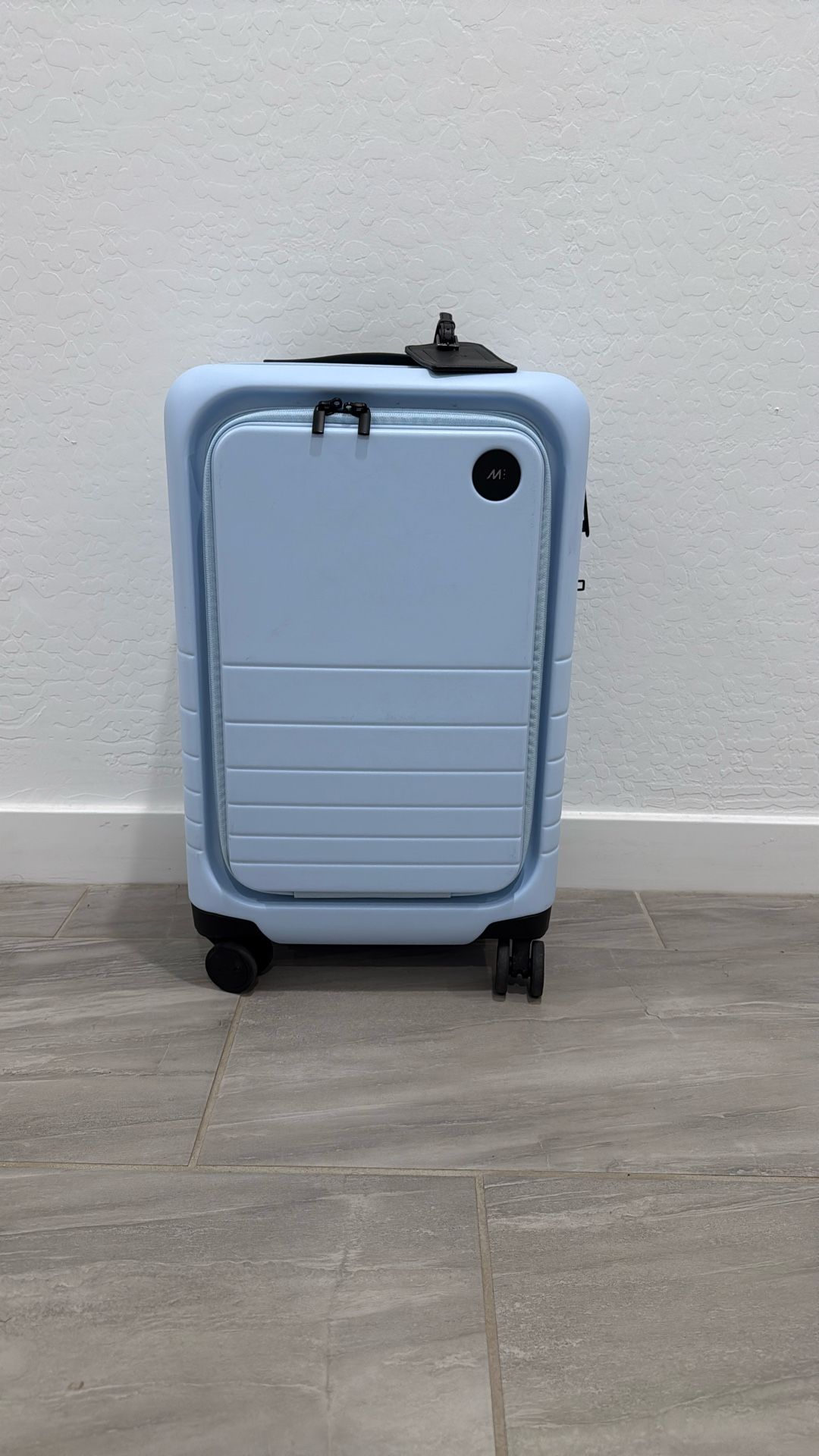 Monos Carry On Pro