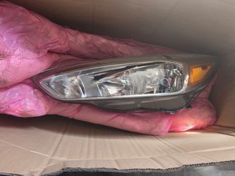 2015 ford focus OEM headlights