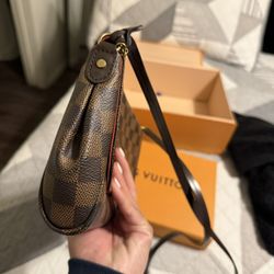 Louis Vuitton Damier Favorite PM Crossbody Bag