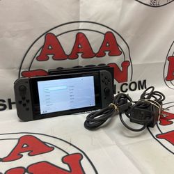 Nintendo Switch HAC-001(01) Handheld Gaming Console Gray Joycons w/ Dock & Charger 11059614