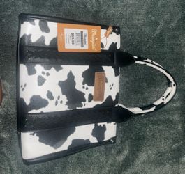 New cow print wrangler purse