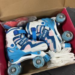 Roller skates 