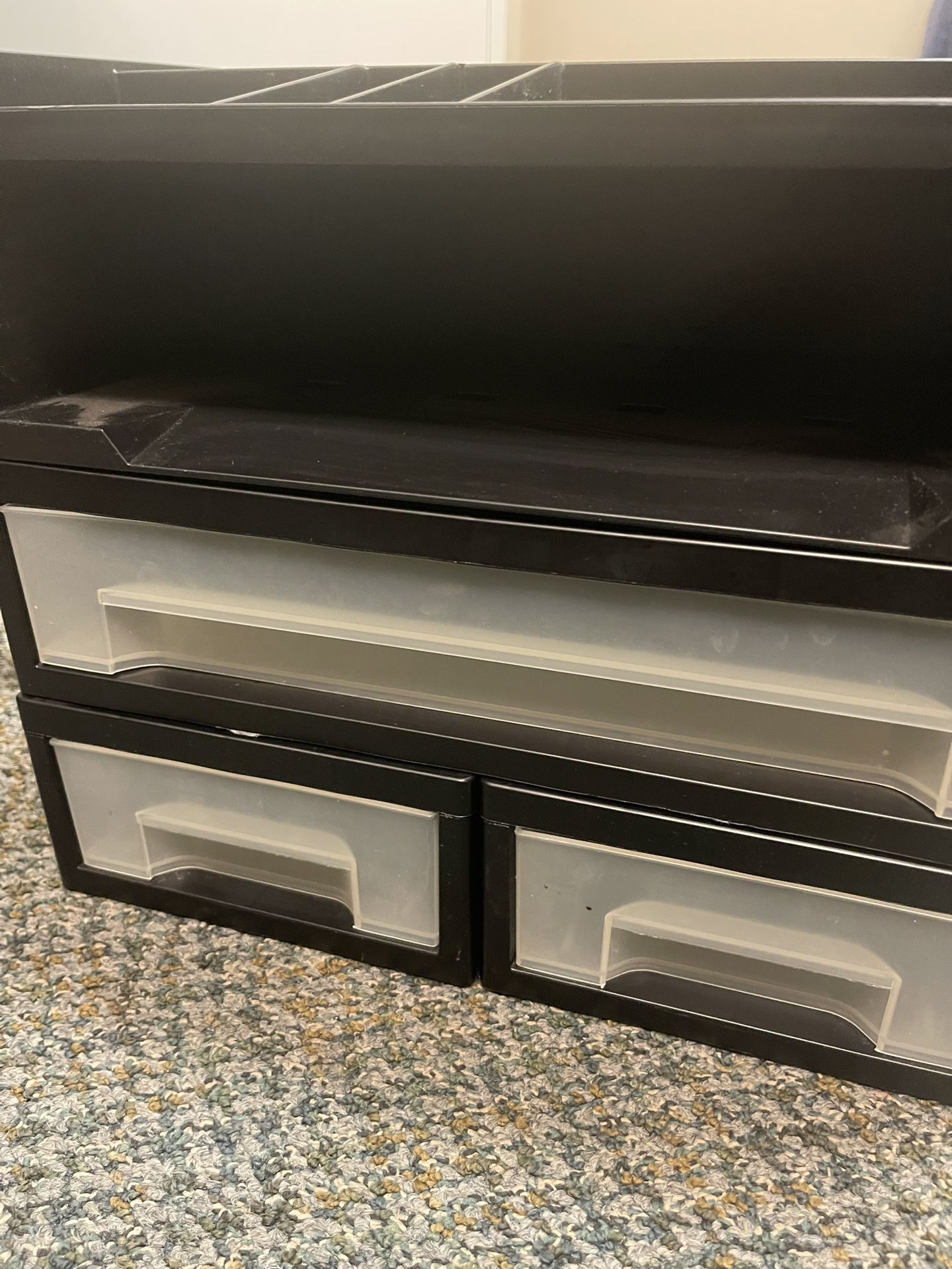 Stackable Trays 