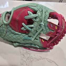 Baseball Glove Softball Glove 12.75" 11.75"