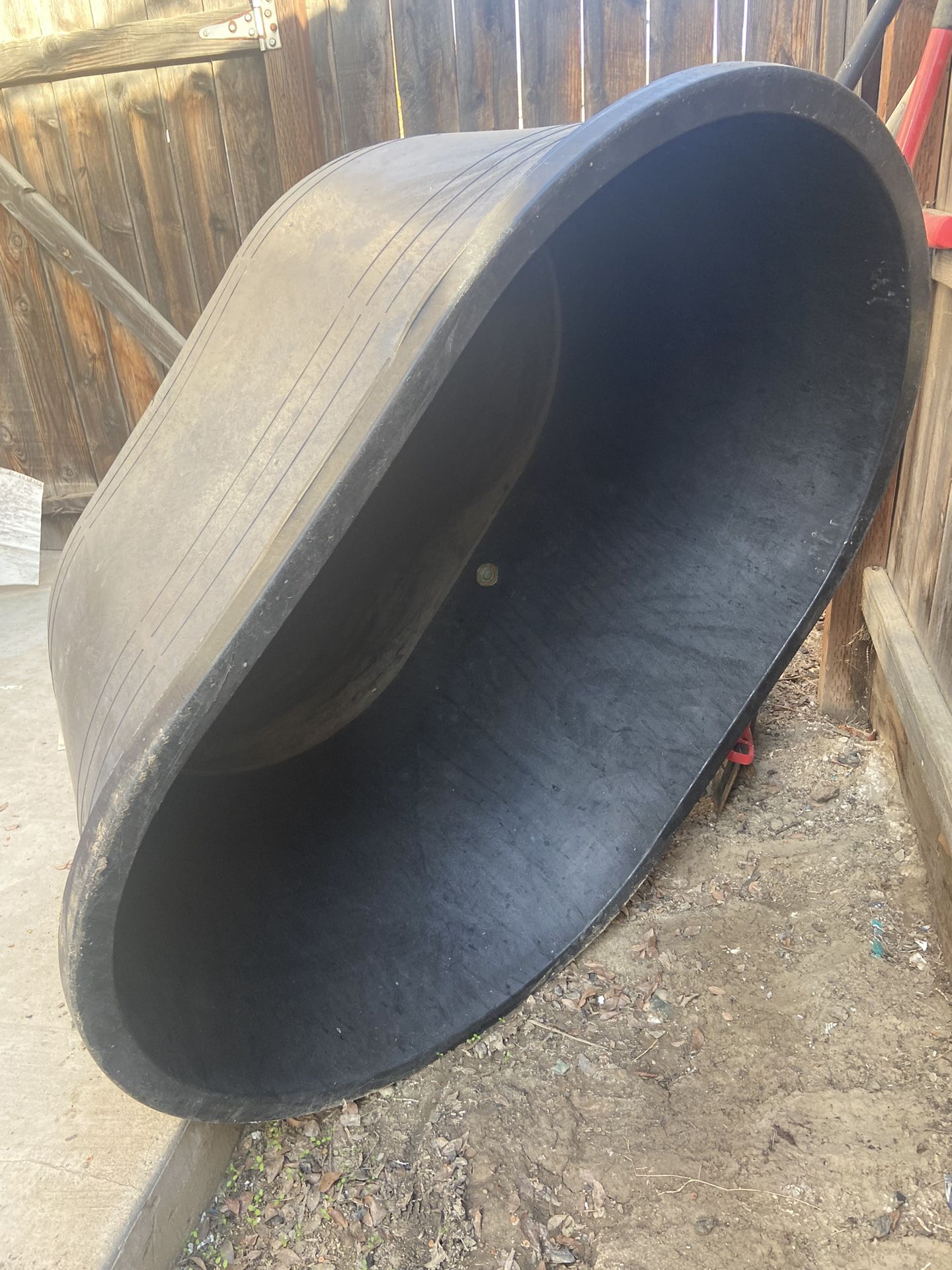 Tractor Supply 120g Trough