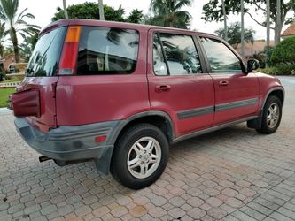 1998 honda crv awd runs great!