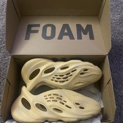 Yeezy Foam Runner Desert Sand