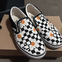 Vans- Checkered/Flowers 