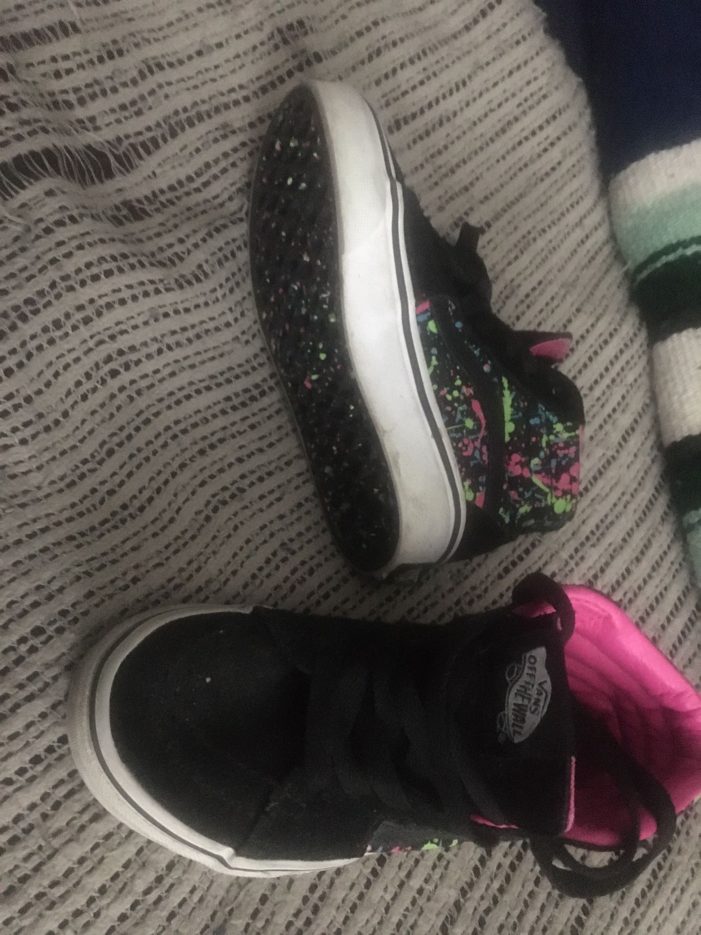 Toddlers Vans Tennis Shoes No Size 11 Only $15