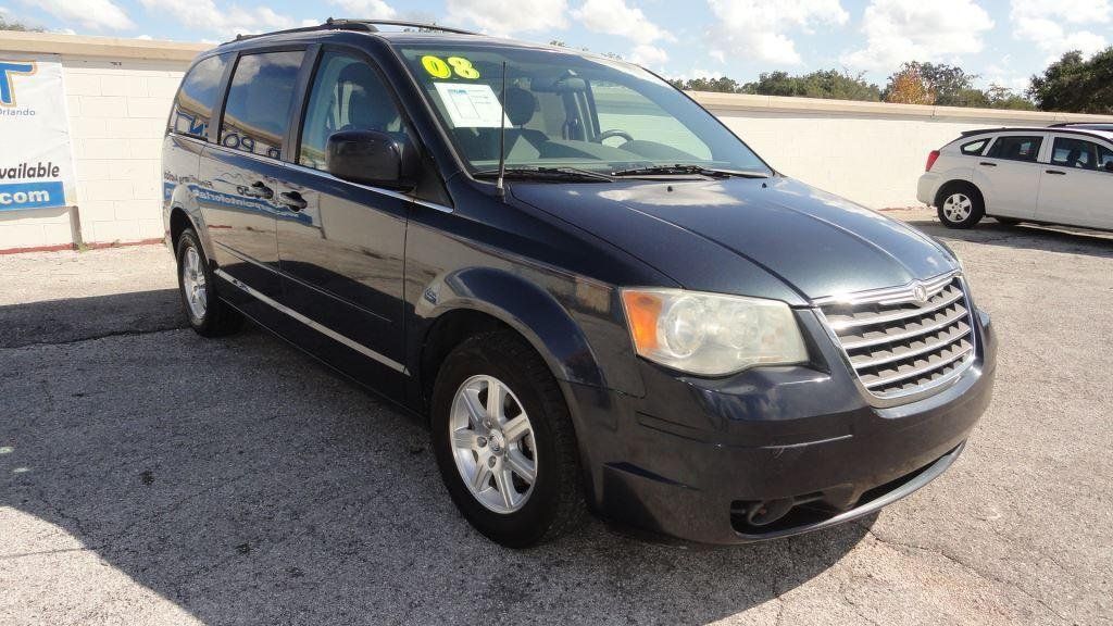 2008 Chrysler Town & Country