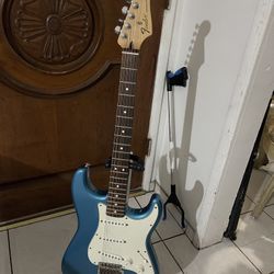 Fender Stratocaster