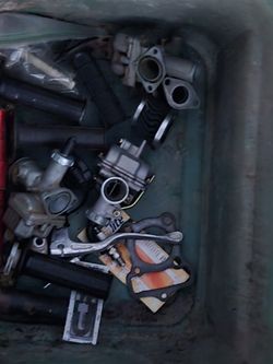 Xr 80 R Throttle Cable. Air Compressor. Carbs. Jack Stands