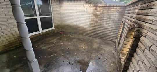 Pressure washer
