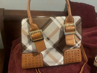 Purse brown pattern great for fall