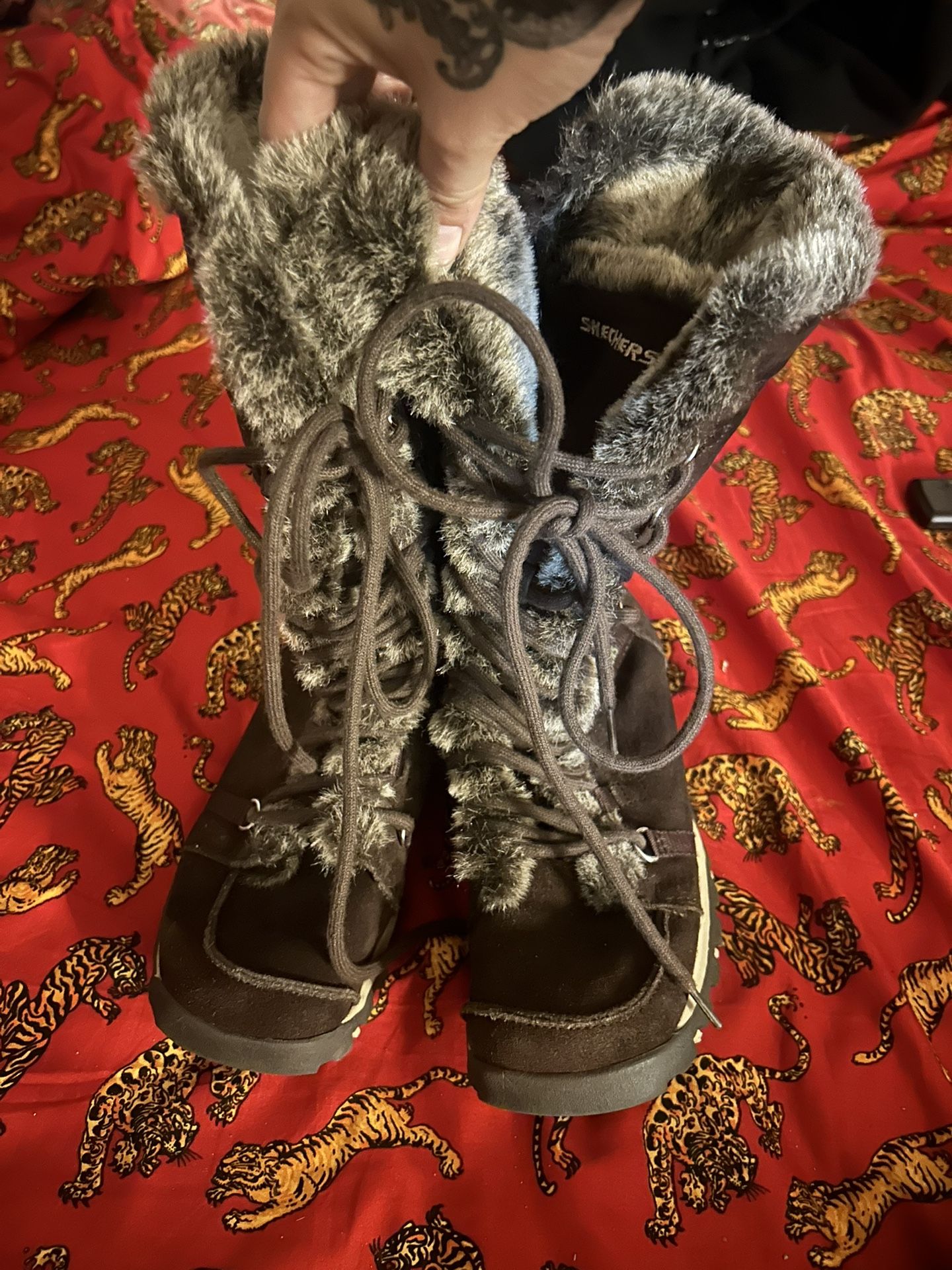 skechers fur boots