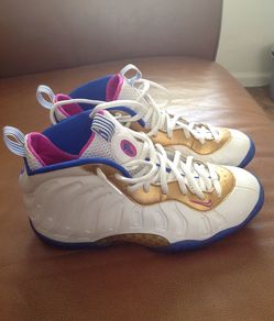 Nike Foamposites (5y Kids) White , Fuchsia Blast, Racer Blue, Metallic Gold.