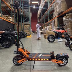 Dual-motor high-speed electric scooter