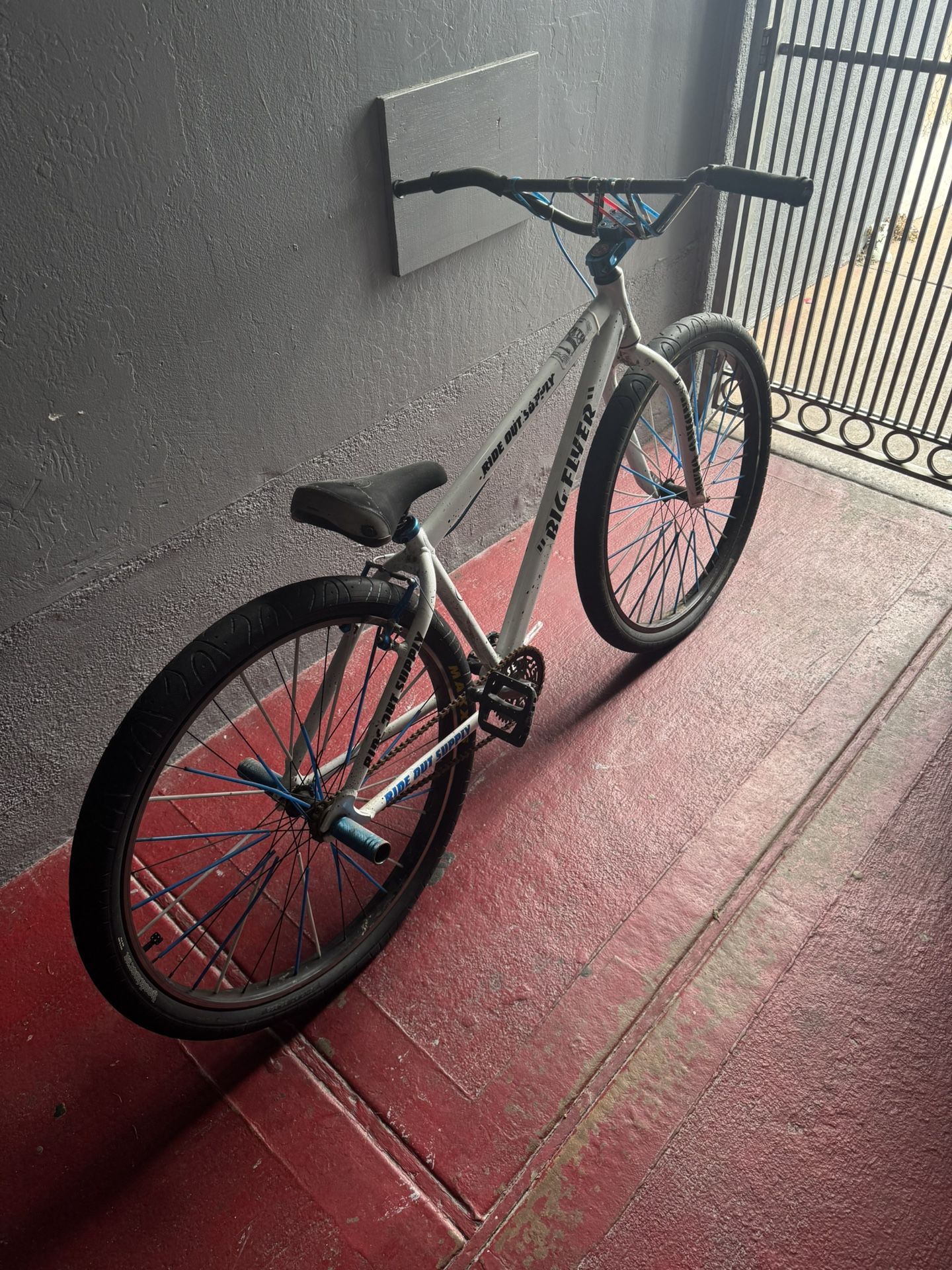 3 BIG FLYER SE BIKES FOR SALE!